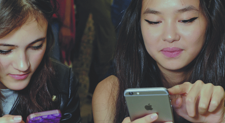 Singaporean Woman Duped on Tinder