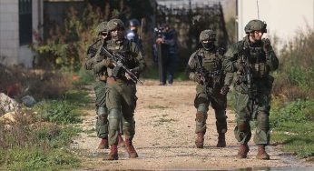 Heartbreaking Moment: Viral Clip Shows Israeli Soldiers Firing at Palestinian Child, Denying Medical Aid